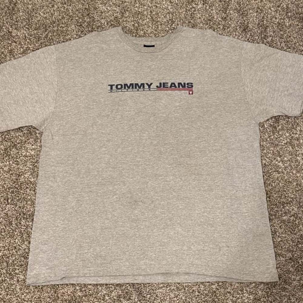 Tommy Jeans Hilfiger Gray Graphic T-Shirt Men's Size XL Y2K Streetwear